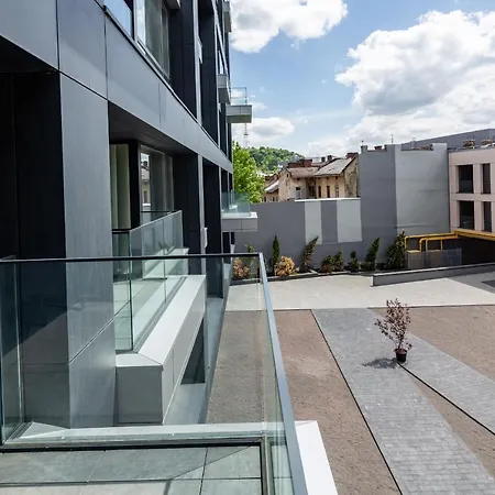 новобудова в центрі львова Apartment