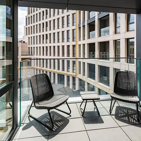 новобудова в центрі львова *